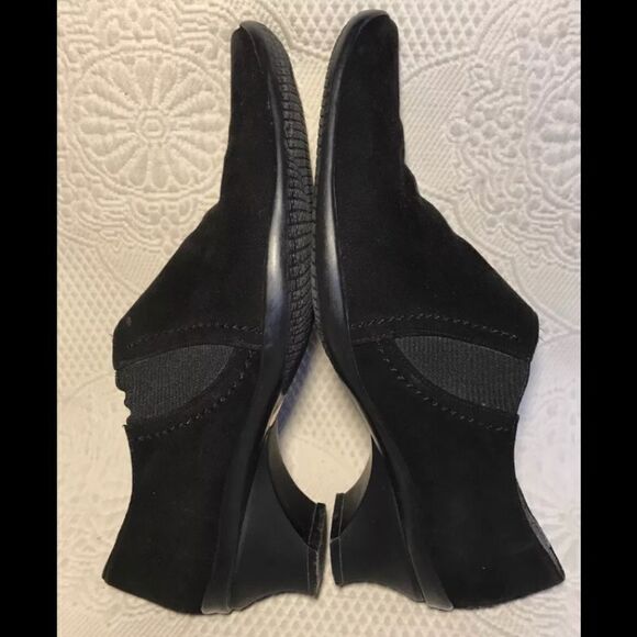 Stuart Weitzman black suede slip ons - Picture 4 of 5